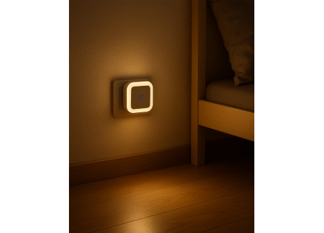 LED éjjeli lámpa mozgásérzékelövel TR250 