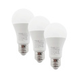 LED izzó Trixline 12W A60 E27 meleg fehér 3 PACK